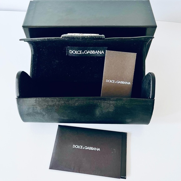 Dolce & Gabbana sunglass/eyeglass case and box with care/ authenticity cards - Picture 4 of 6